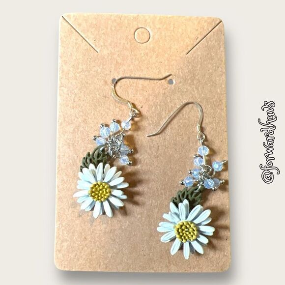 Bundle Sale 3 for $15 | Daisy Dangle Earrings - Picture 6 of 9